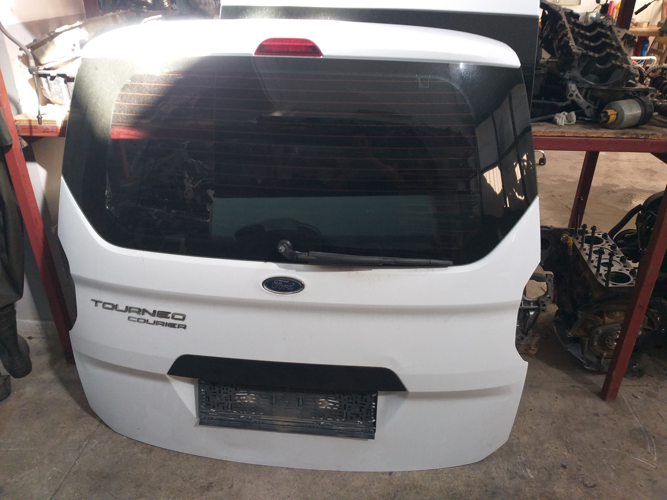 2016 COURİER BEYAZORJİNAL ÇIKMA HATASIZ BAGAJ KAPĞI DOLU